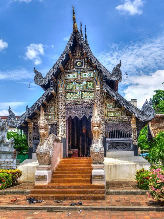 Interactive Virtual Travel Over The World