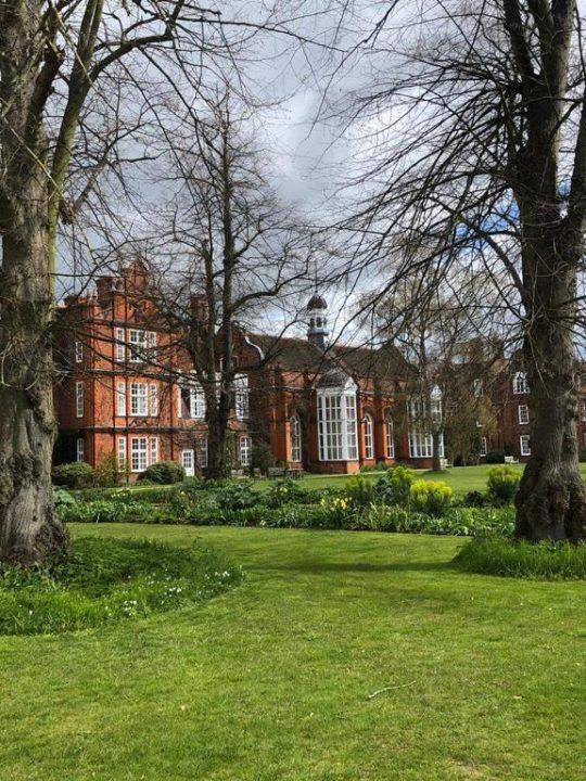 Interactive Virtual Travel Over The World