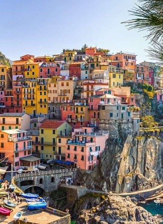 Interactive Virtual Travel Over The World